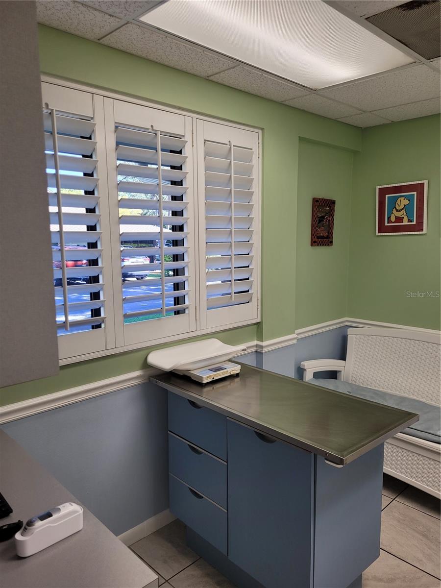 HUNTINGTON OFFICE PARK - Commercial Sale