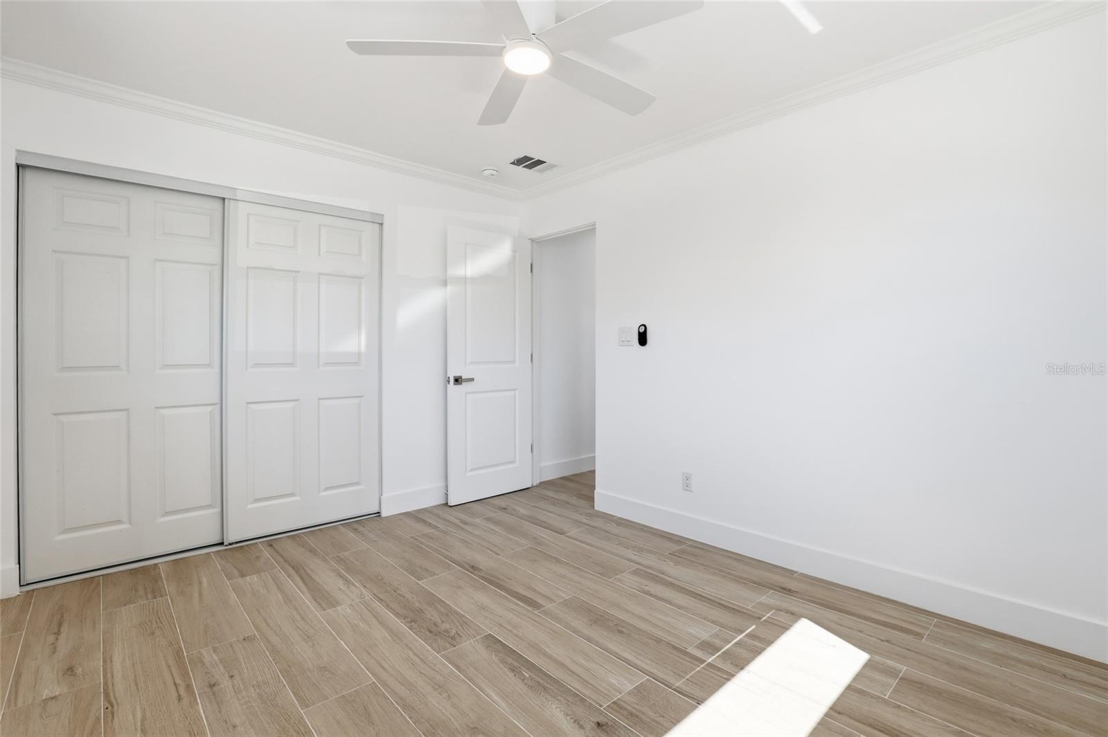 SOUTH GATE RIDGE 04 - Residential