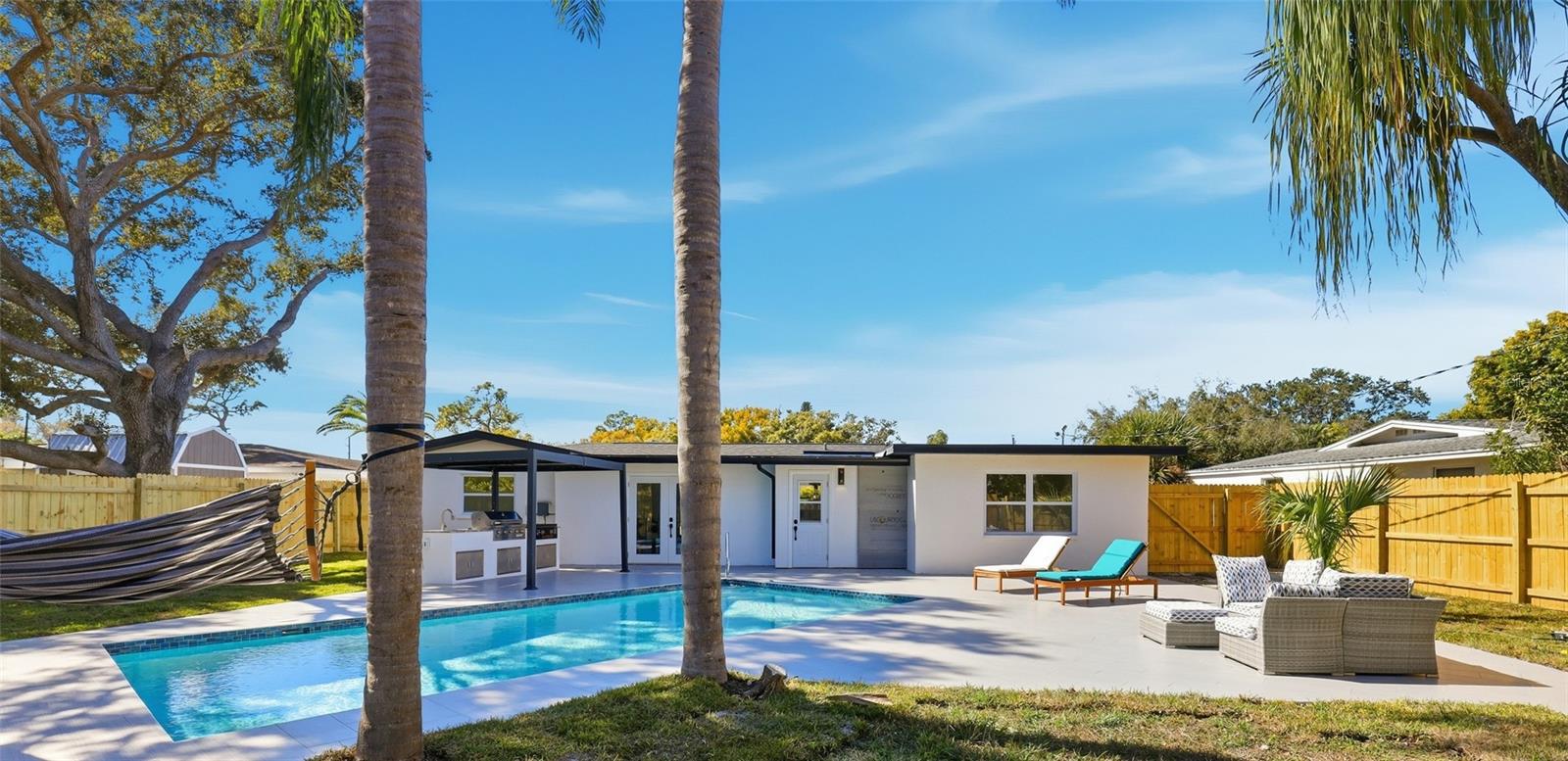 SOUTH GATE RIDGE 04 - Residential