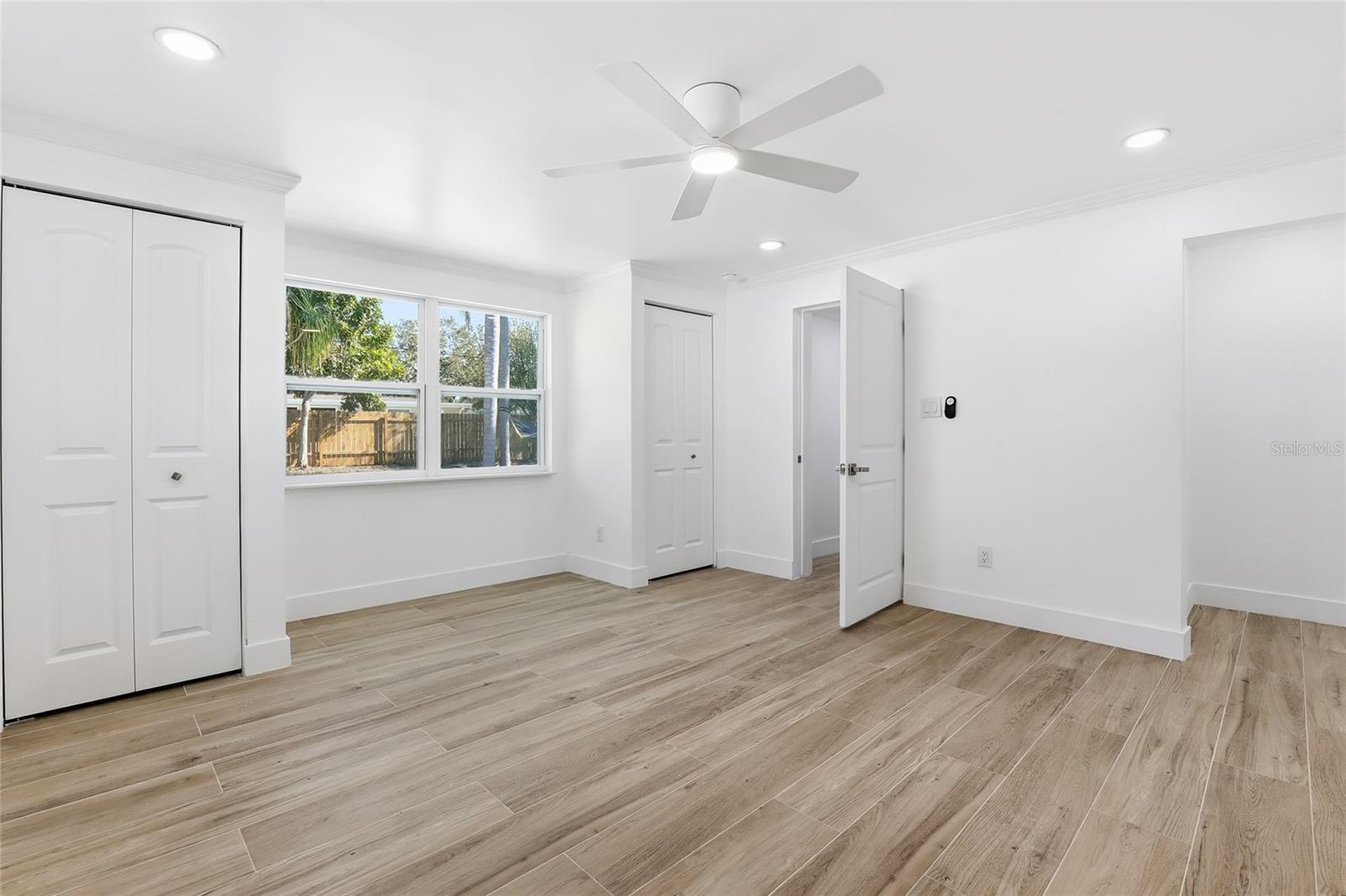 SOUTH GATE RIDGE 04 - Residential