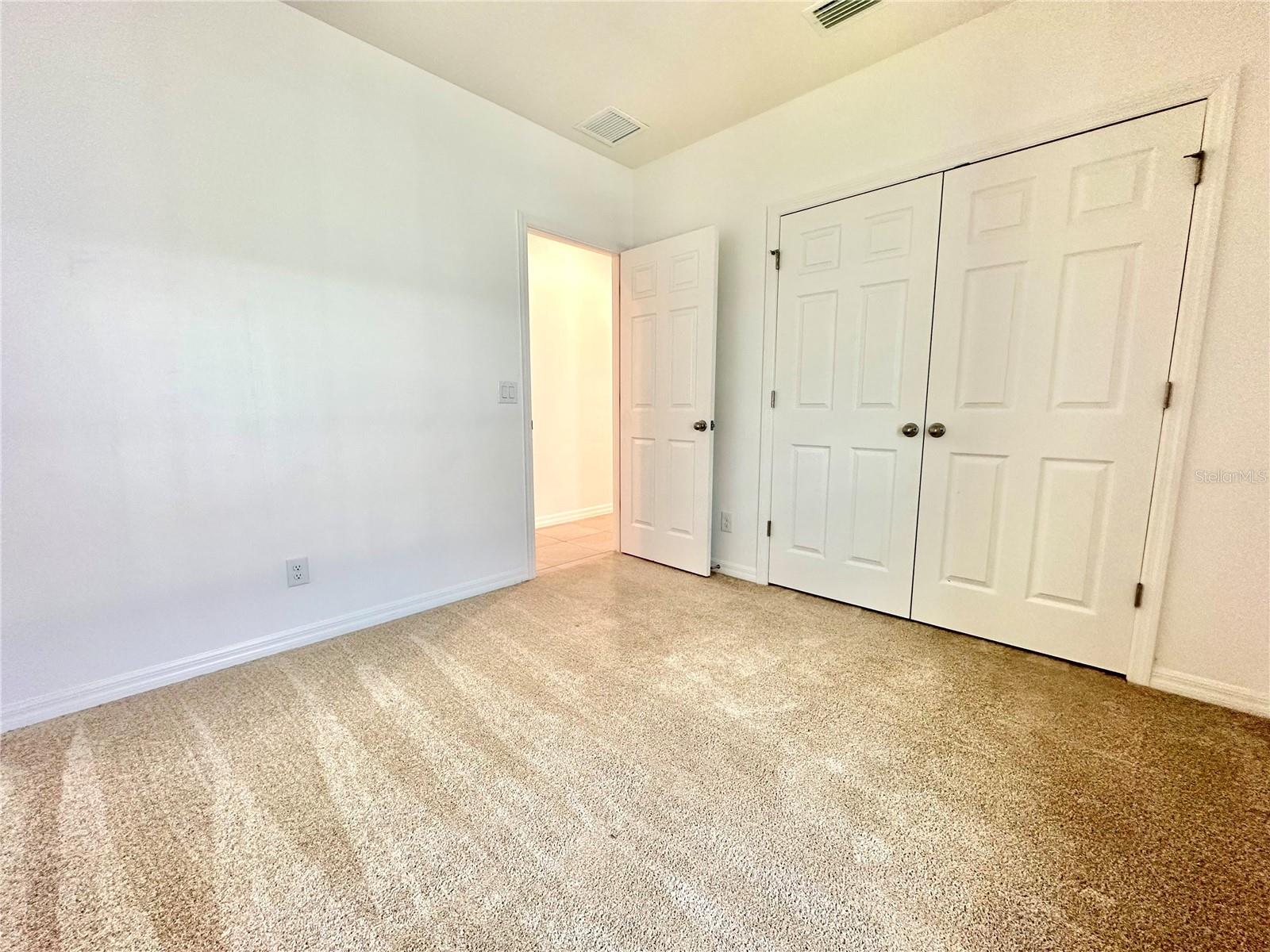 TRINITY LAKE PHASE 3 - Residential Lease