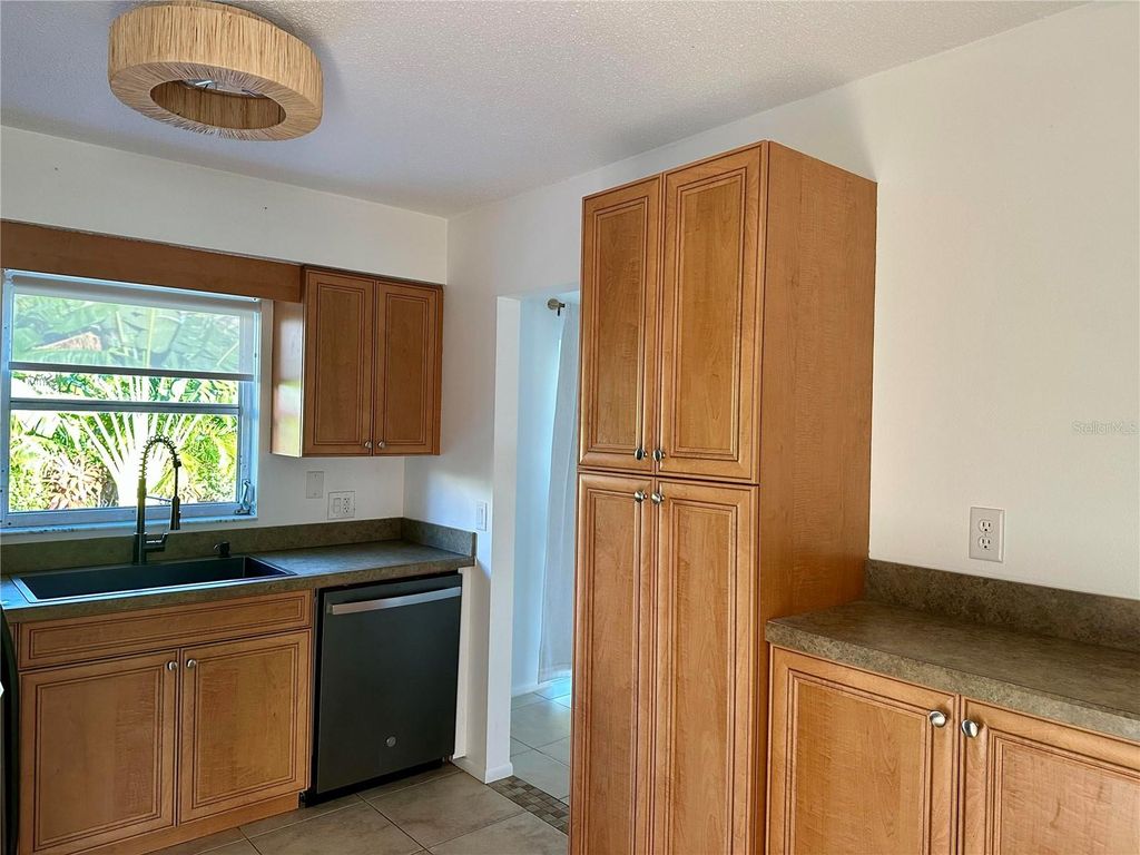 Photo of 1777 Croton Drive, Venice, FL 34293 (MLS # O6350253)