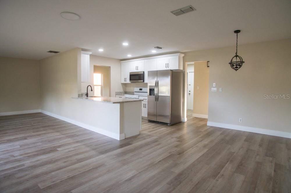 HIGHLAND LAKES - Residential