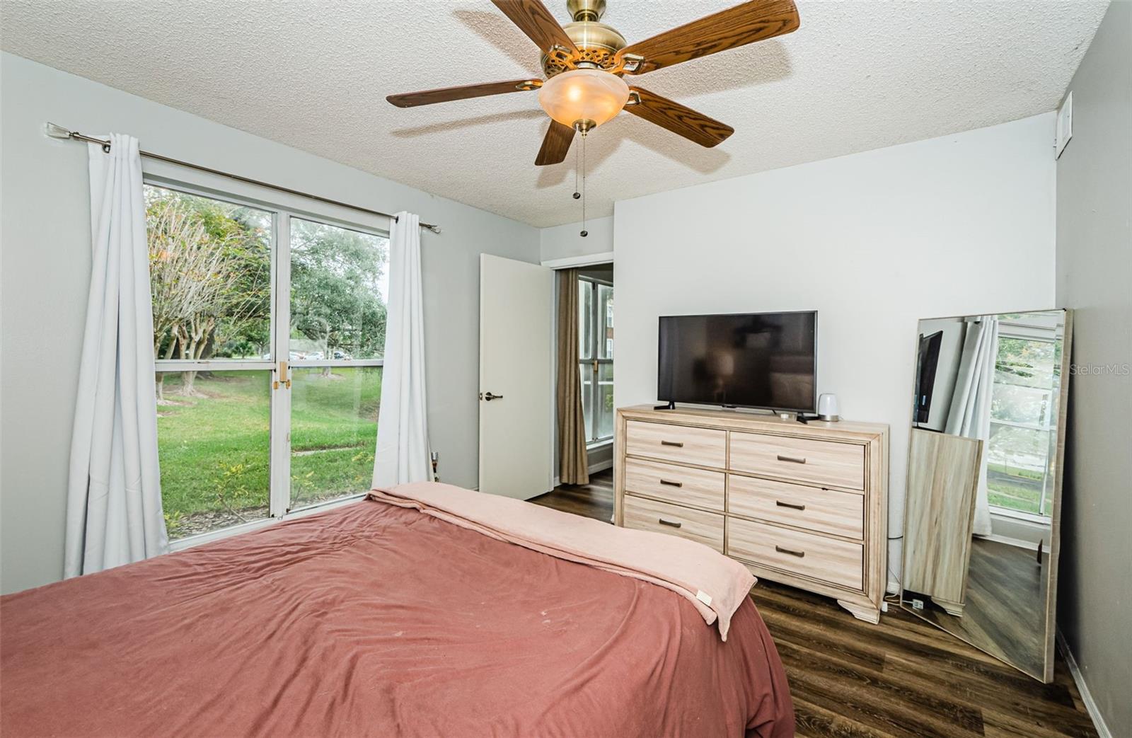 THE LANDINGS OF TAMPA A CONDOM - Residential