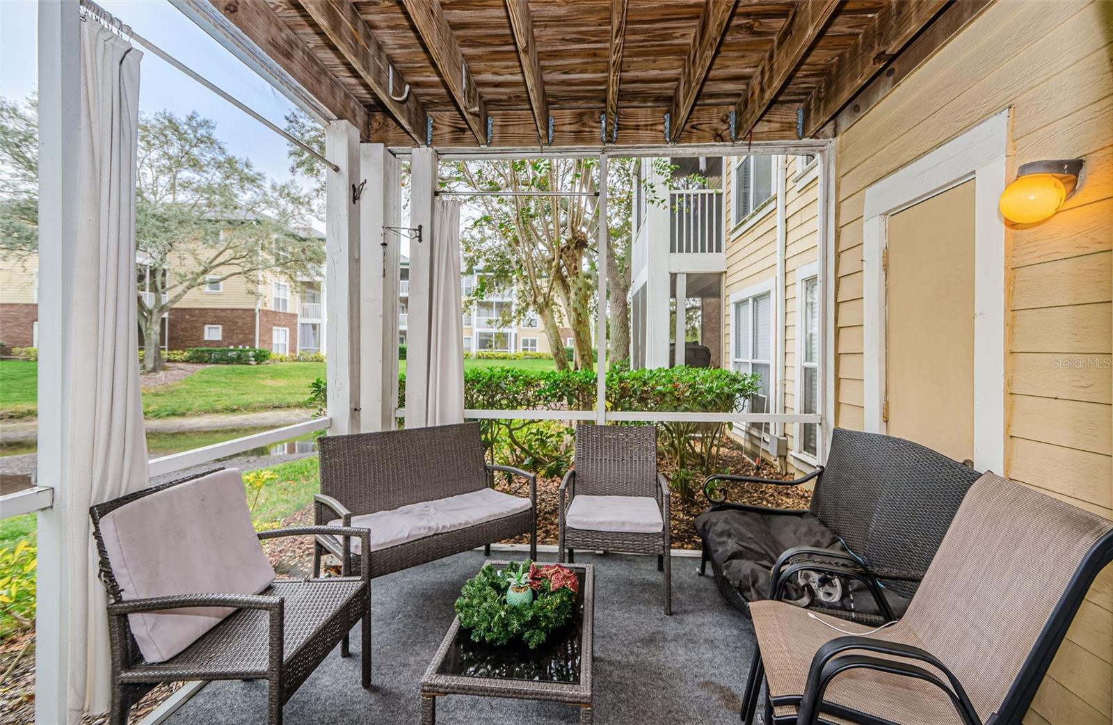 THE LANDINGS OF TAMPA A CONDOM - Residential