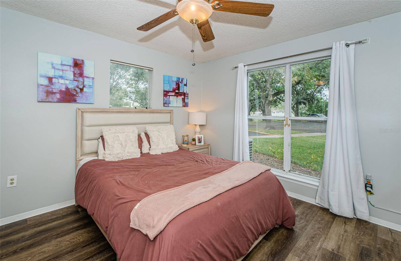 THE LANDINGS OF TAMPA A CONDOM - Residential