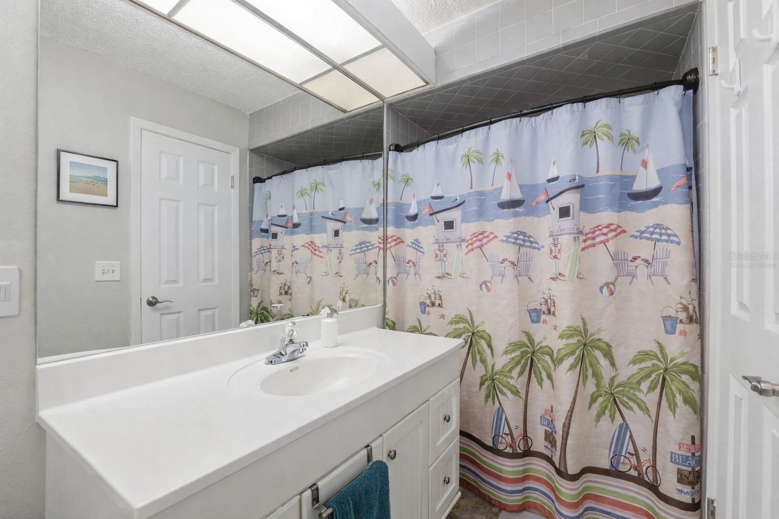 FOREST OAKS UNIT SIX - Residential