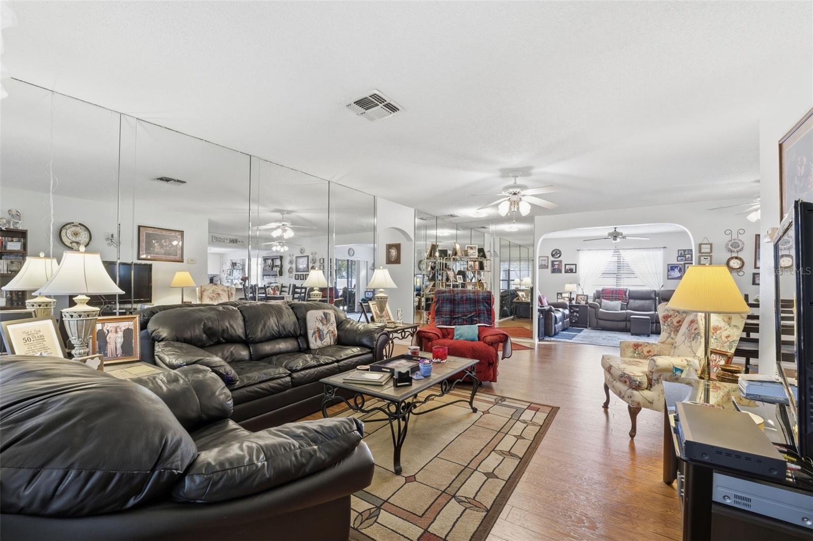 FOREST OAKS UNIT SIX - Residential