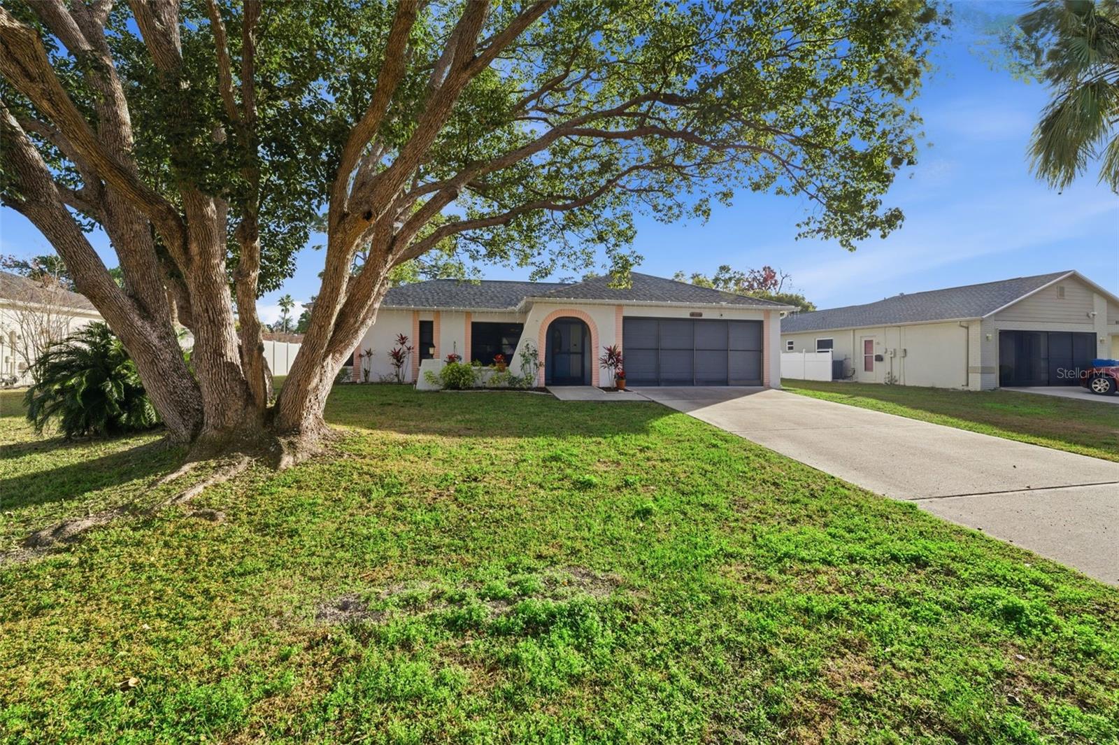 FOREST OAKS UNIT SIX - Residential