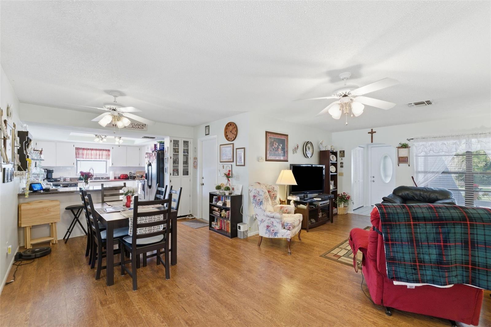 FOREST OAKS UNIT SIX - Residential