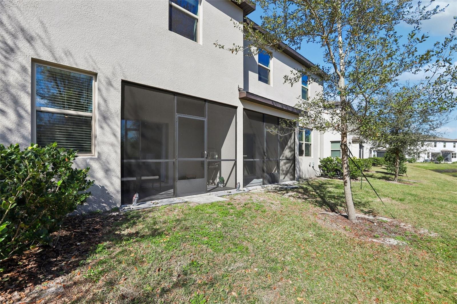 WILLOW SQUARE TWNHMS - Residential