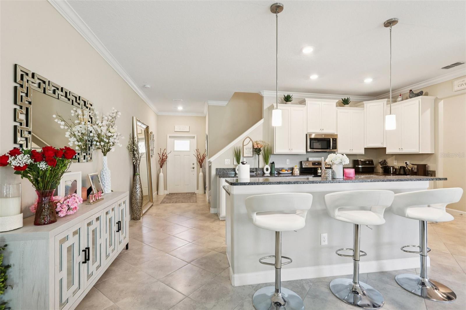 WILLOW SQUARE TWNHMS - Residential