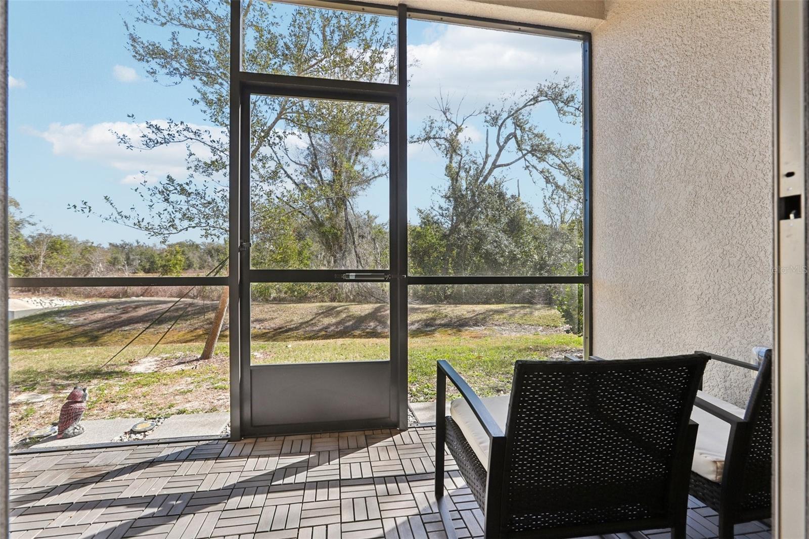 WILLOW SQUARE TWNHMS - Residential