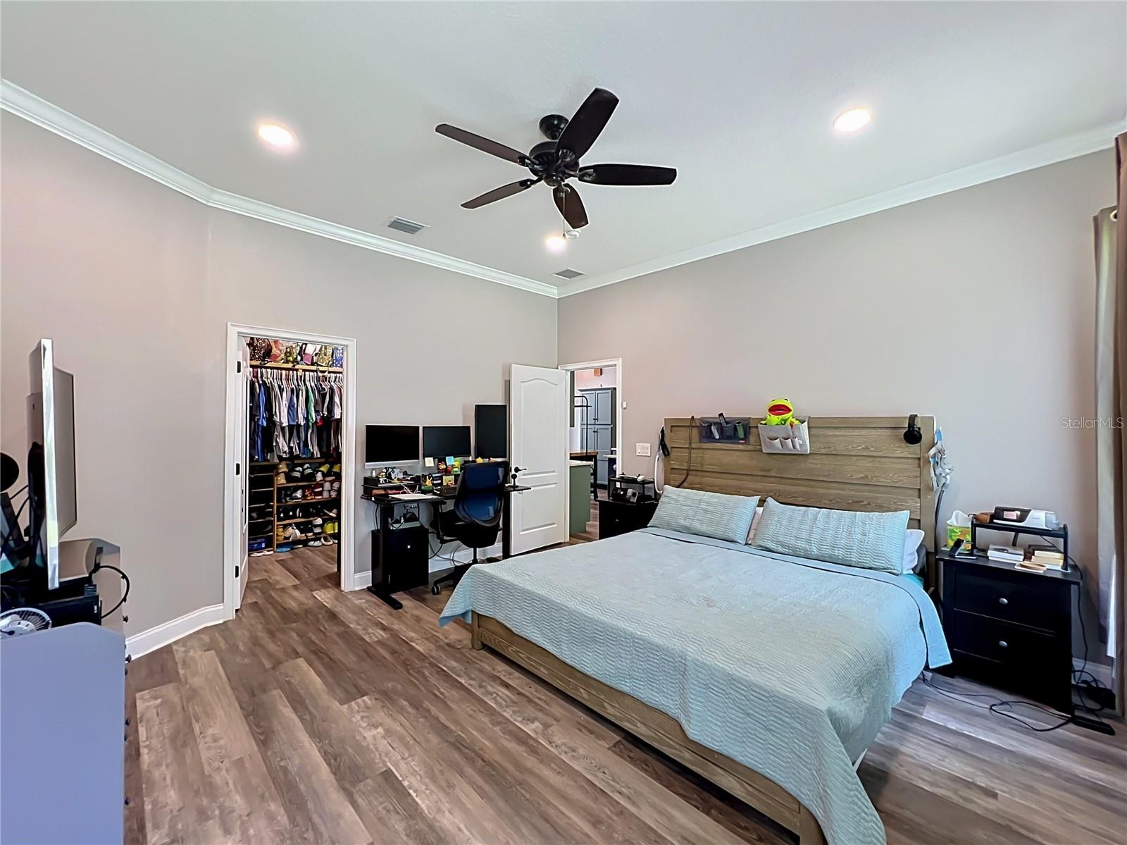 GENEVA MANOR 50 46 - Residential