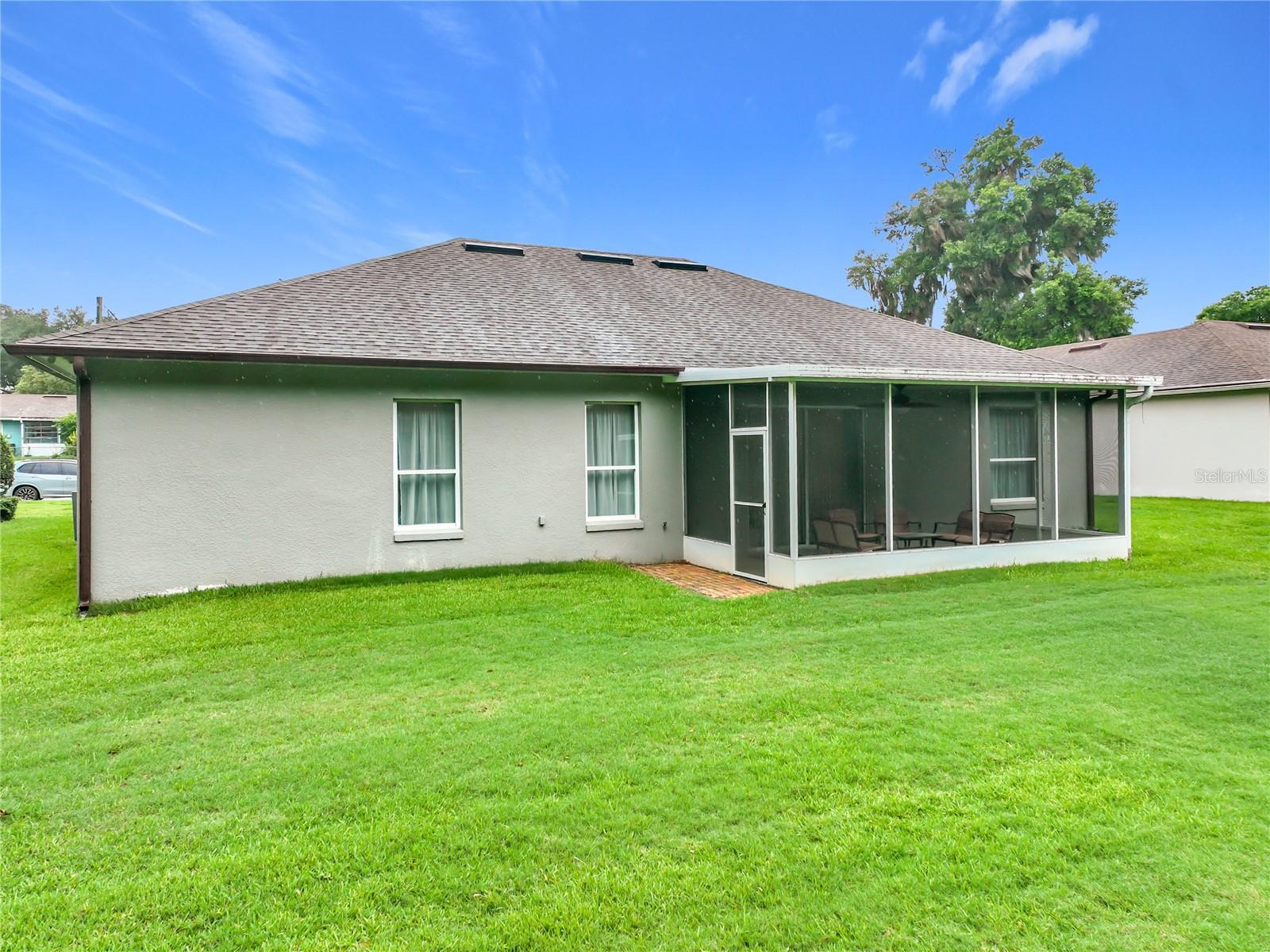 GENEVA MANOR 50 46 - Residential