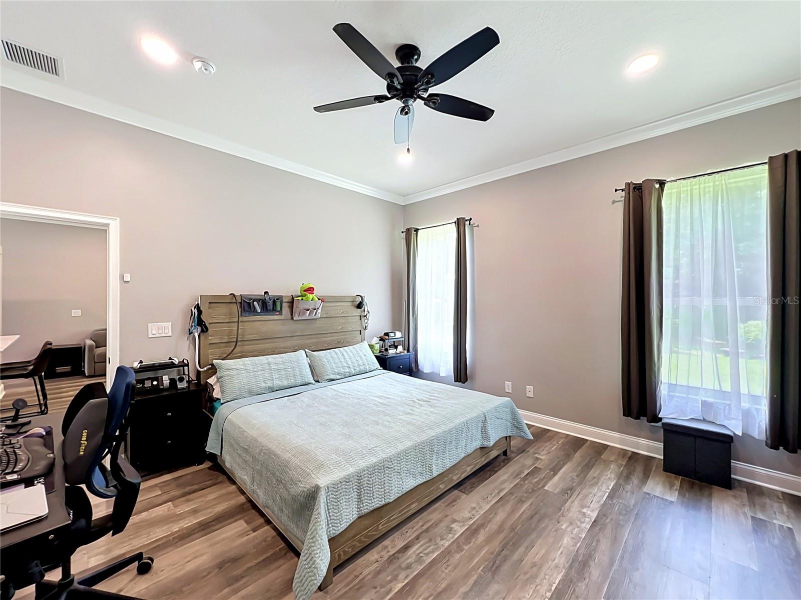 GENEVA MANOR 50 46 - Residential