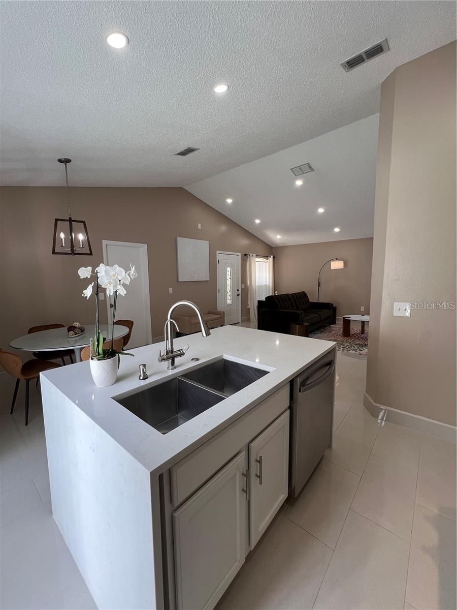 PINE RIDGE - Residential Lease