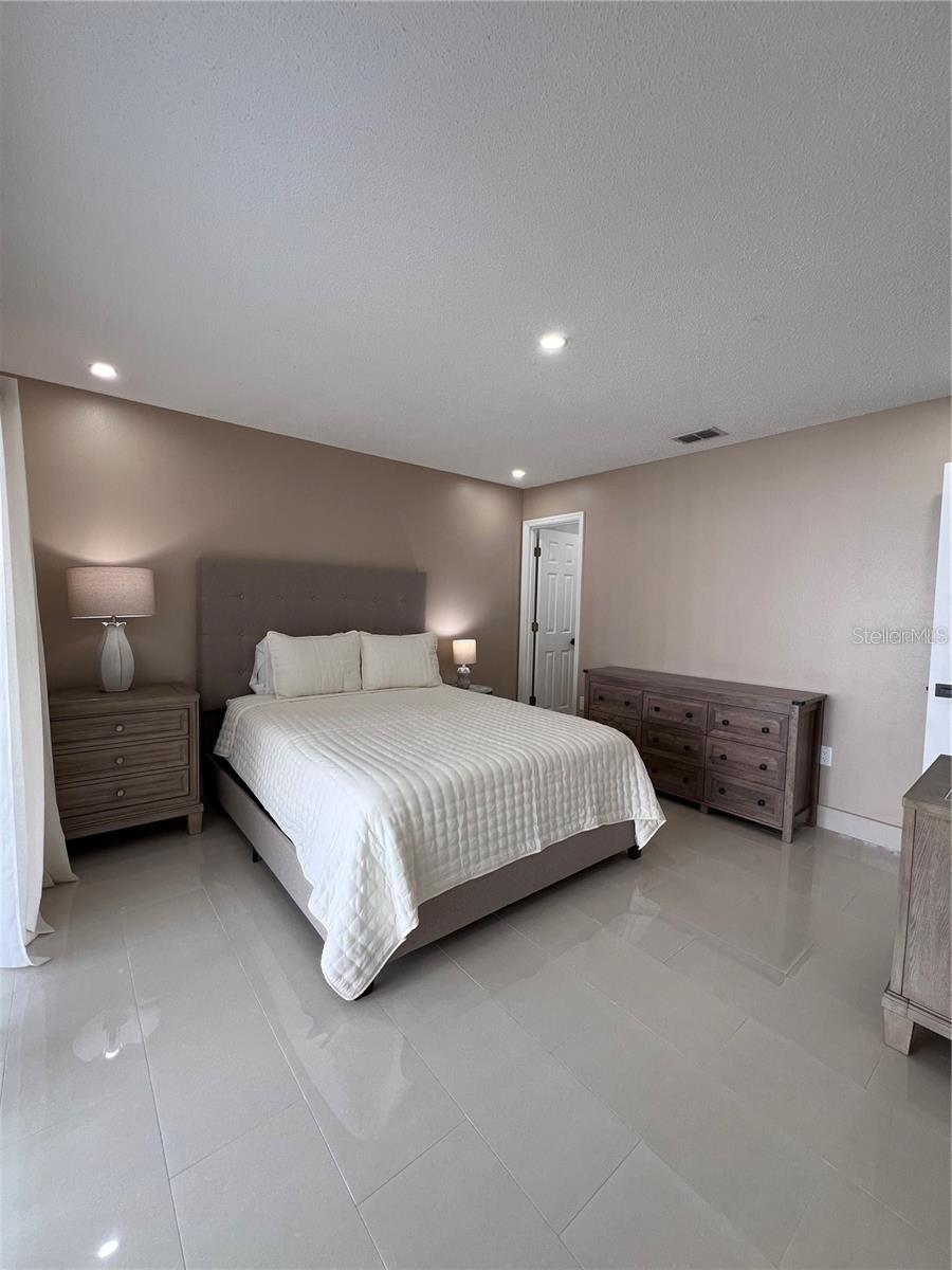 PINE RIDGE - Residential Lease