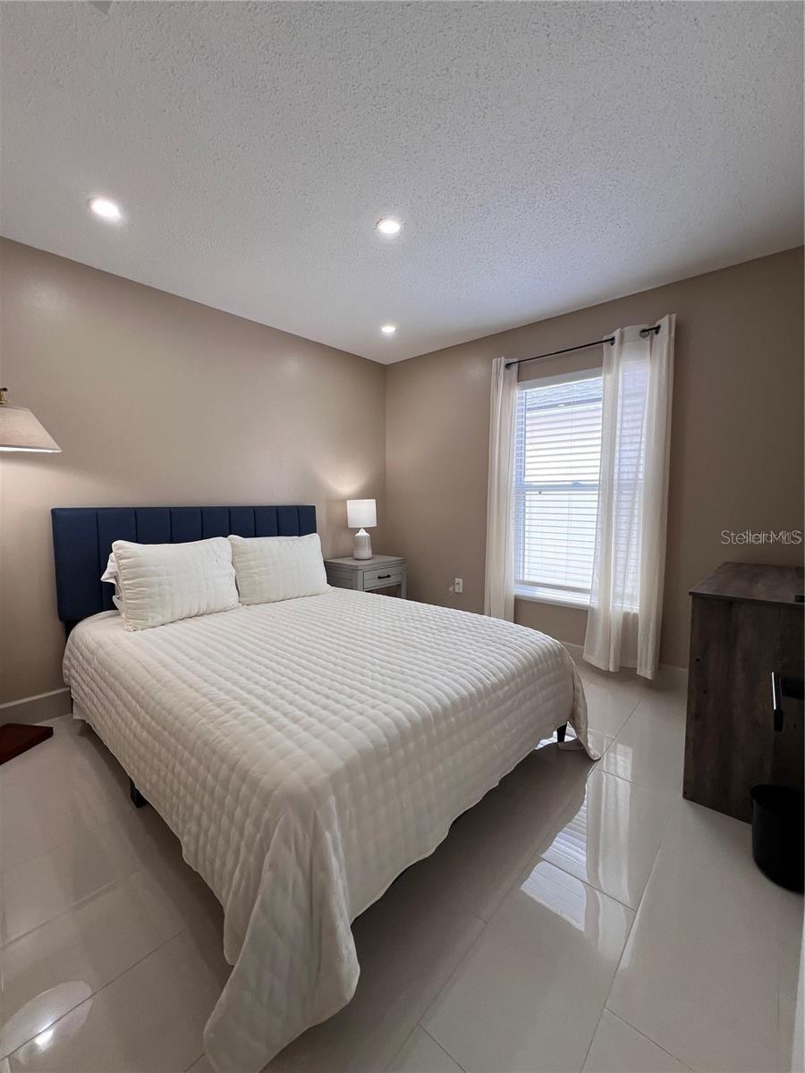 PINE RIDGE - Residential Lease