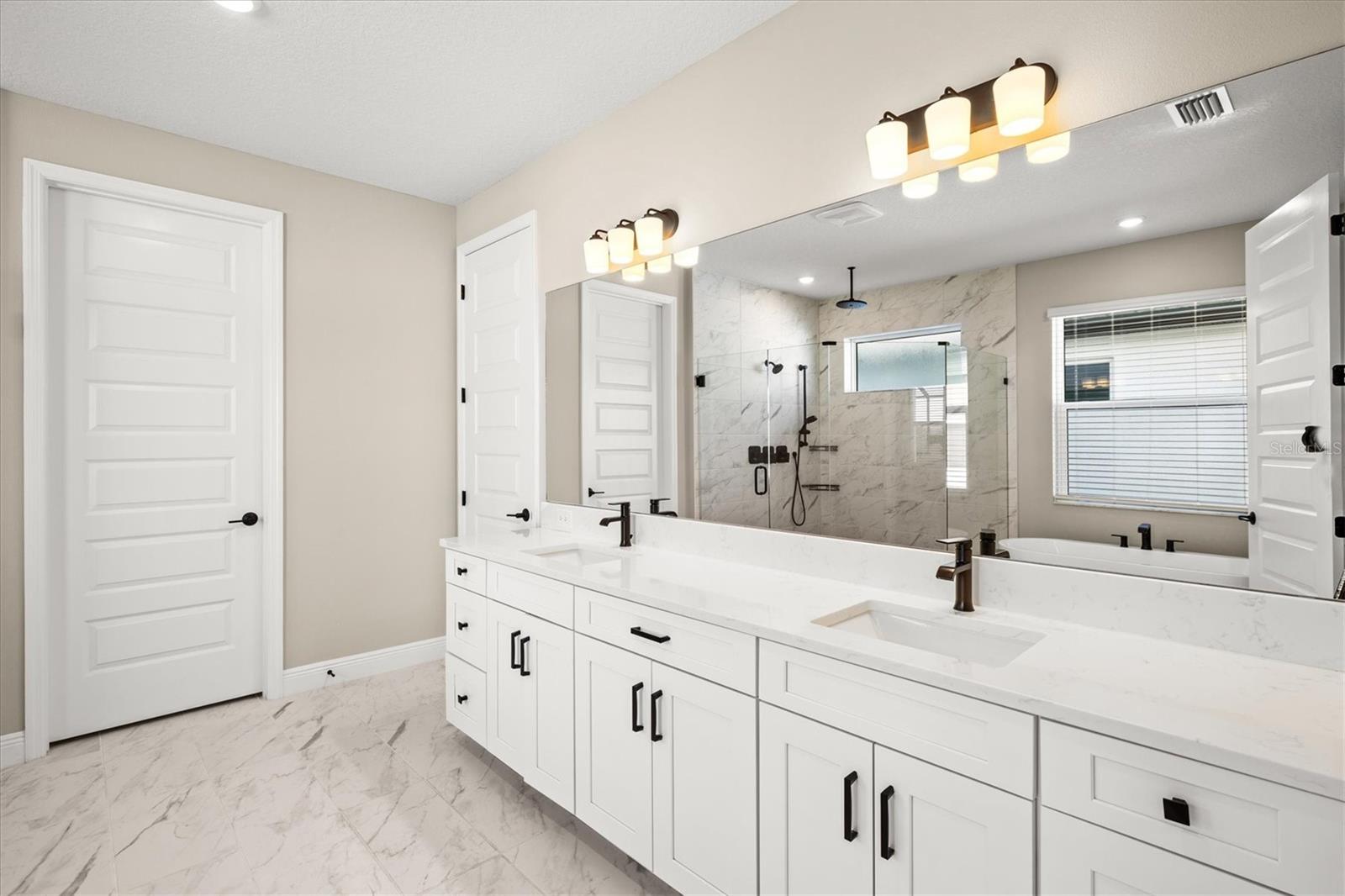 SWEETWATER/LAKEWOOD RANCH PH I - Residential