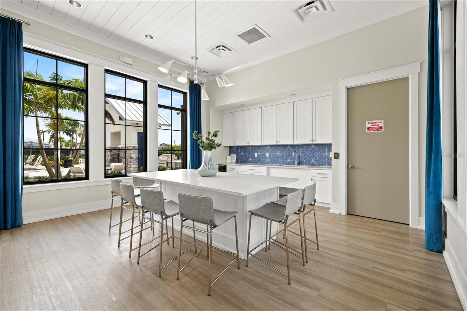 SWEETWATER/LAKEWOOD RANCH PH I - Residential