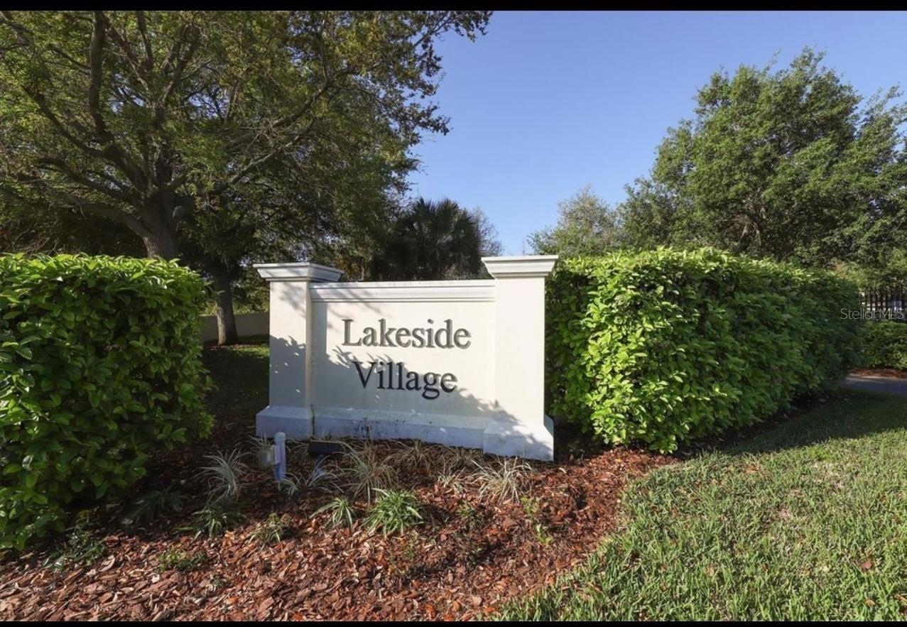 LAKESIDE VILLAGE TOWNHOME - Residential Lease
