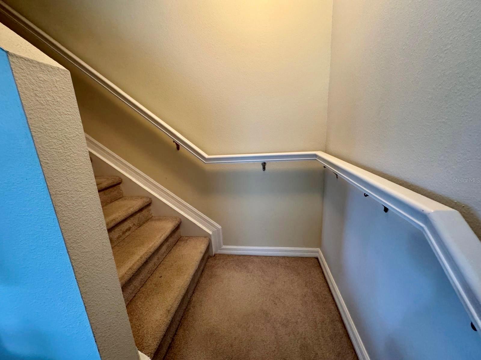 LAKESIDE VILLAGE TOWNHOME - Residential Lease