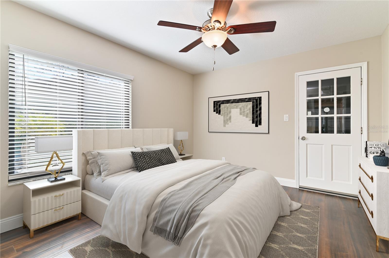 ERROL VILLAGE 01 CONDO - Residential