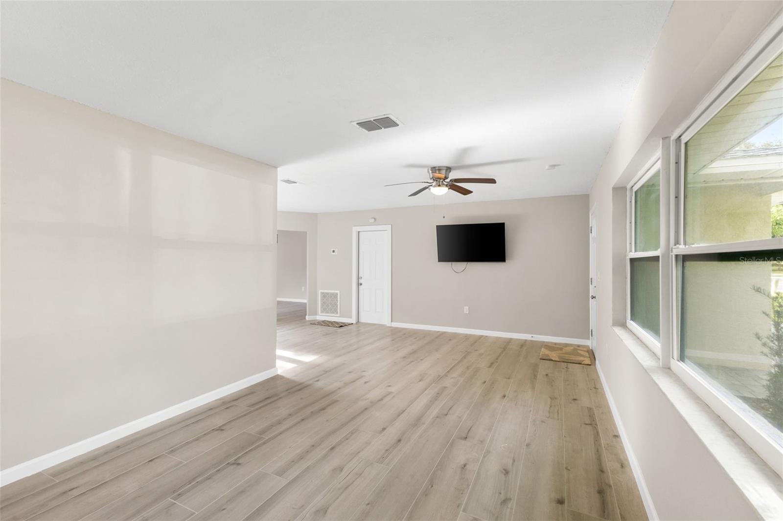 RIVERSIDE HEIGHTS - Residential