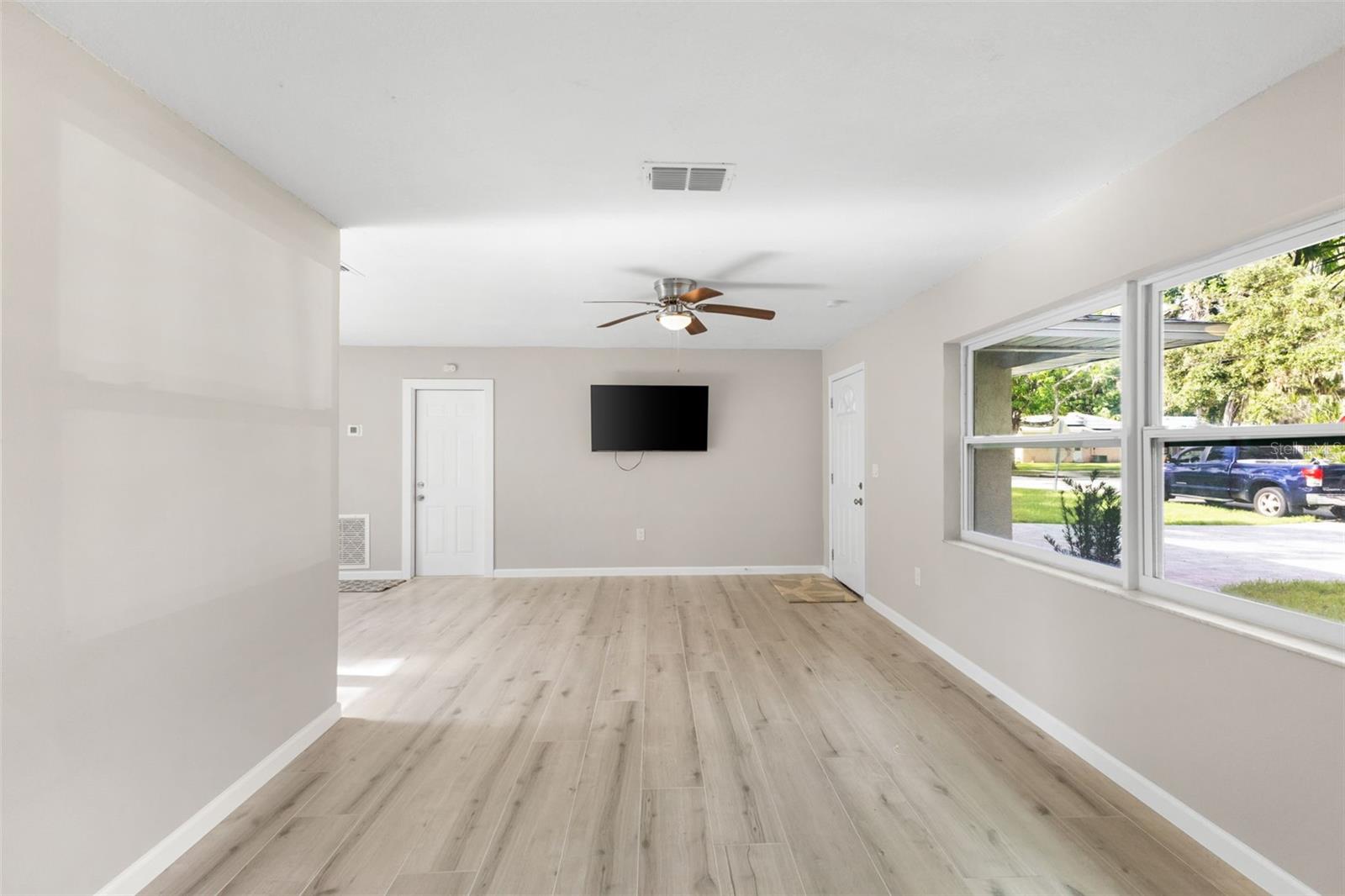 RIVERSIDE HEIGHTS - Residential