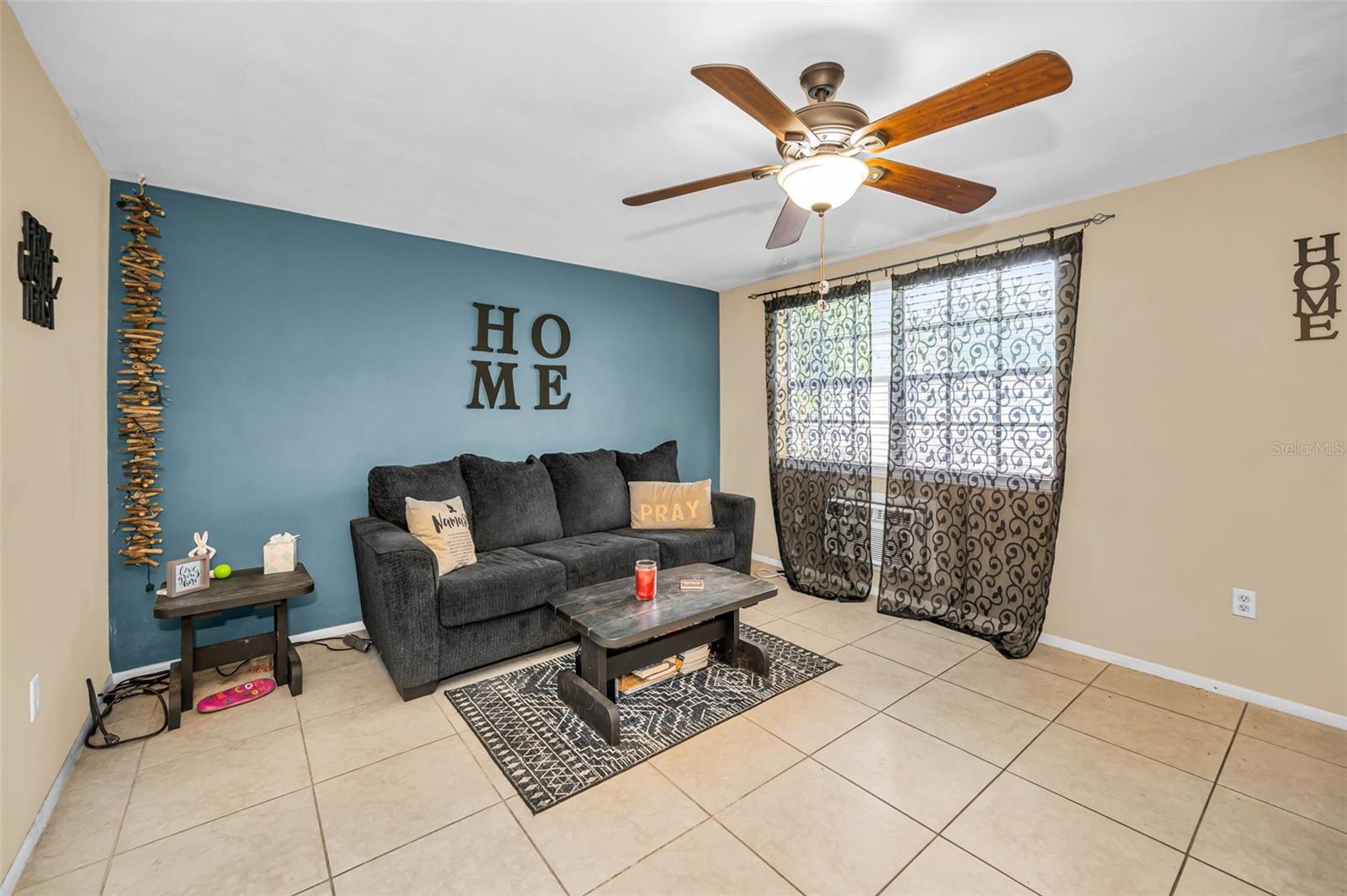 GARDENS BEACON SQUARE CONDO - Residential