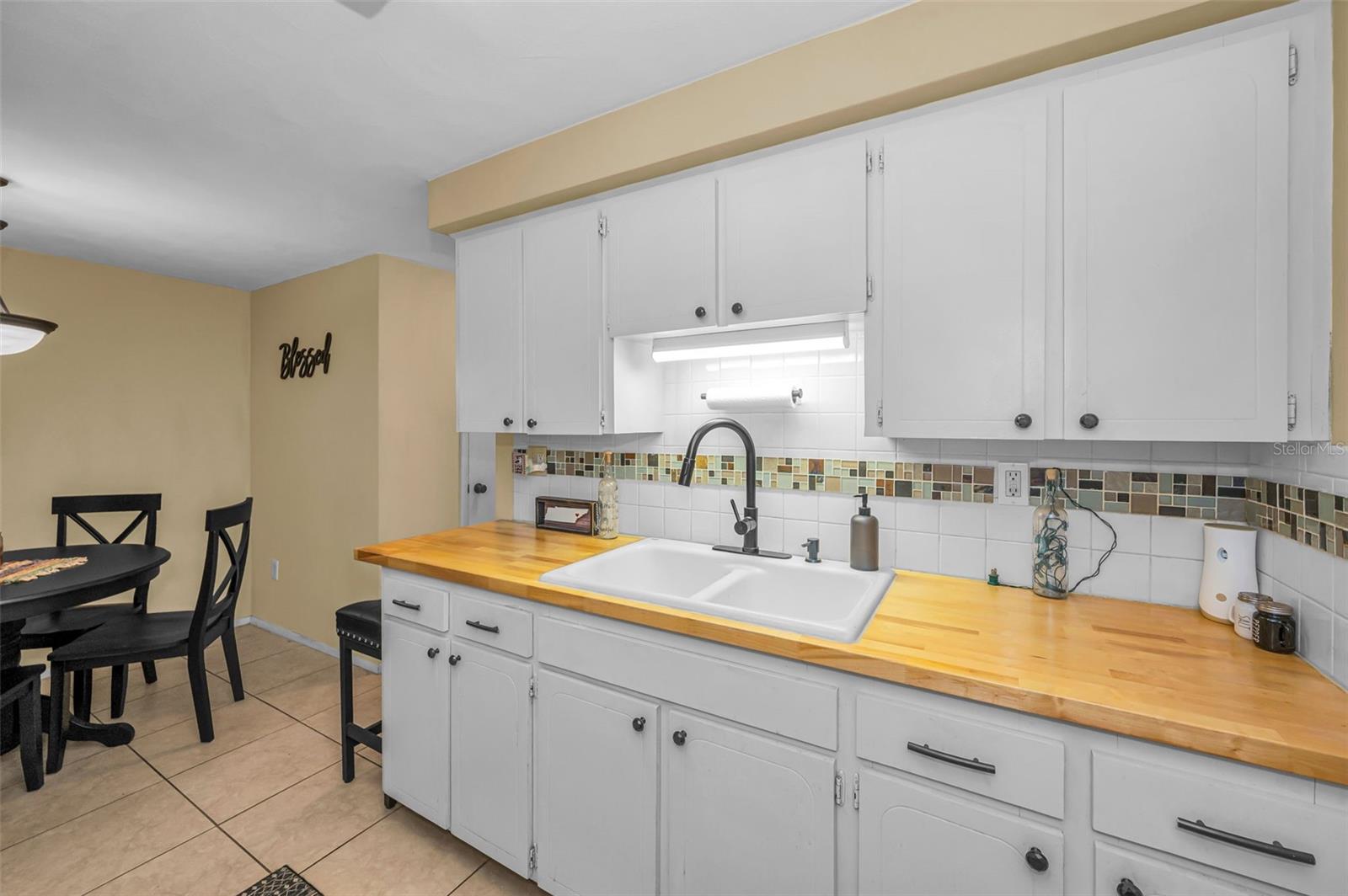 GARDENS BEACON SQUARE CONDO - Residential