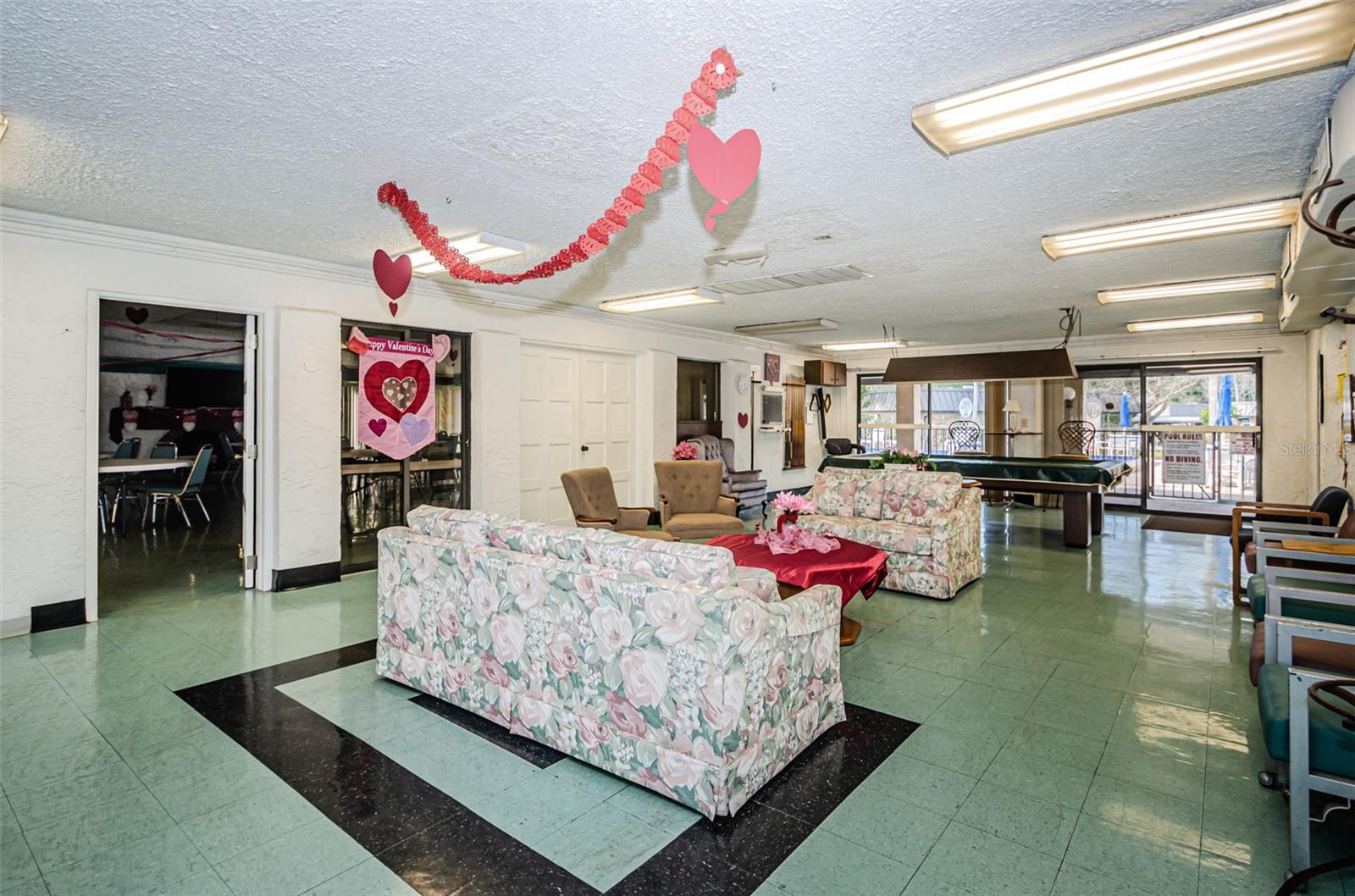 GARDENS BEACON SQUARE CONDO - Residential