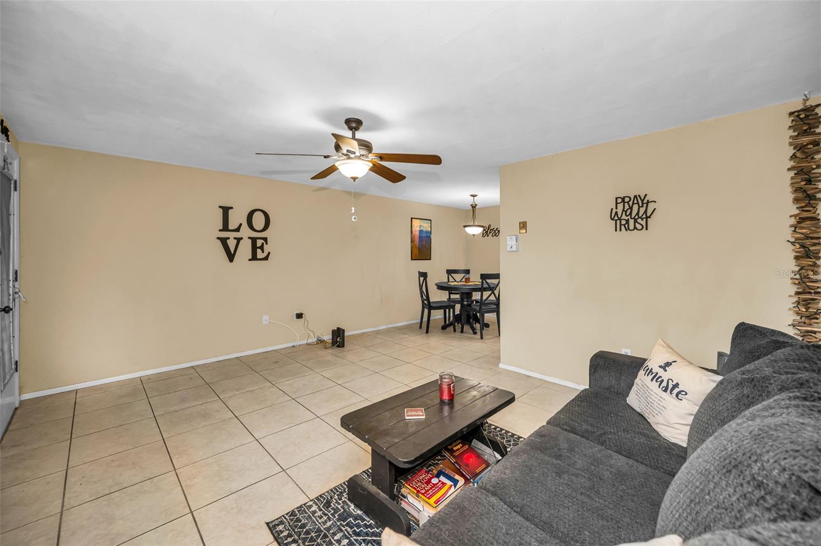 GARDENS BEACON SQUARE CONDO - Residential