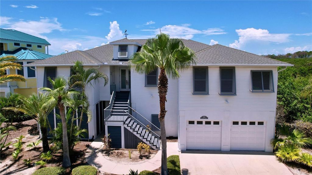 Photo of 511 Seaview Drive, Tarpon Springs, FL 34689 (MLS # TB8510049)