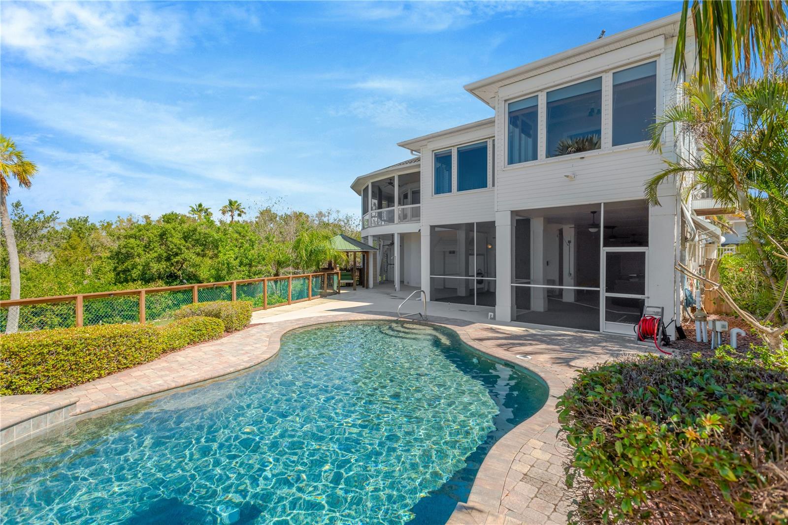 GULF FRONT SUB - Residential