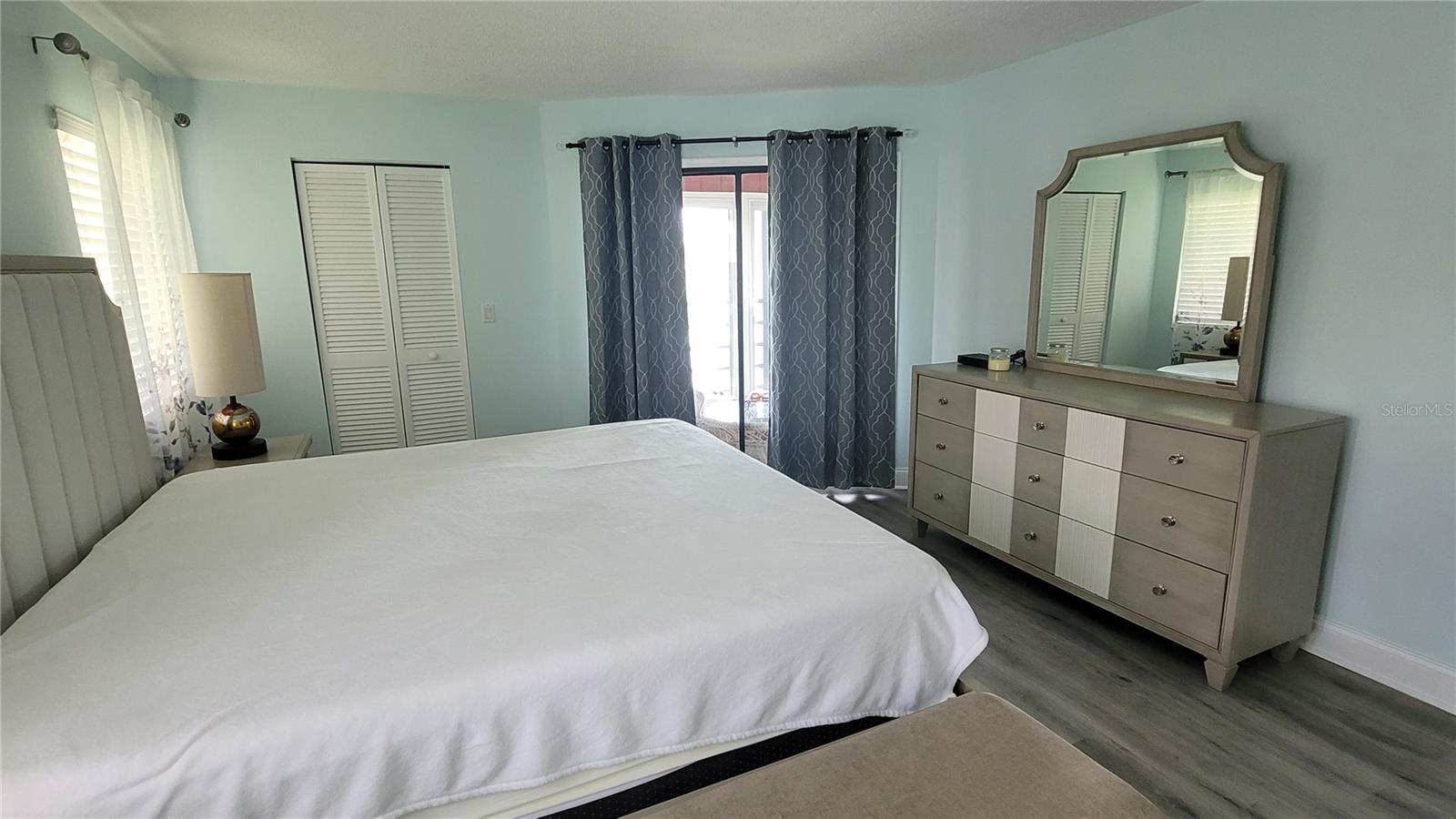 VALENCIA GARDEN III - Residential