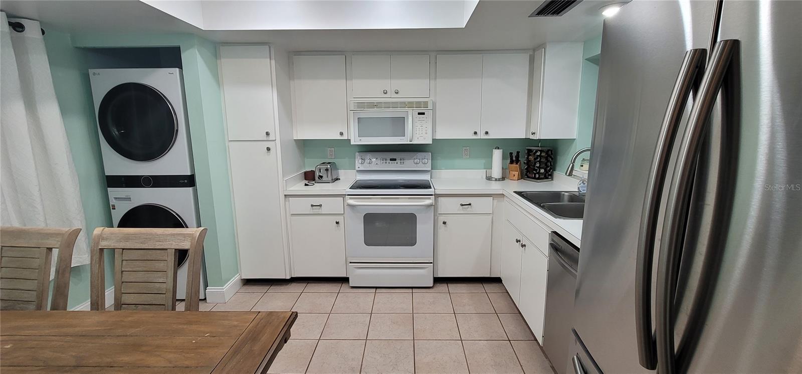 320 BARCELONA DRIVE 320