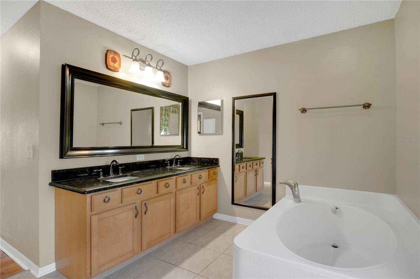 PITMAN ESTATES - Residential