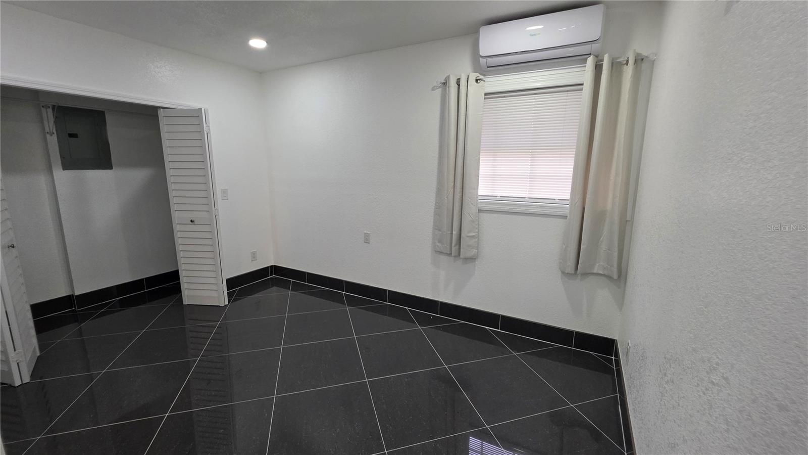 GROVE PARK ESTATES - Residential