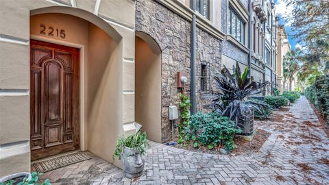 2215 SOHO BAY COURT TAMPA FL 33606