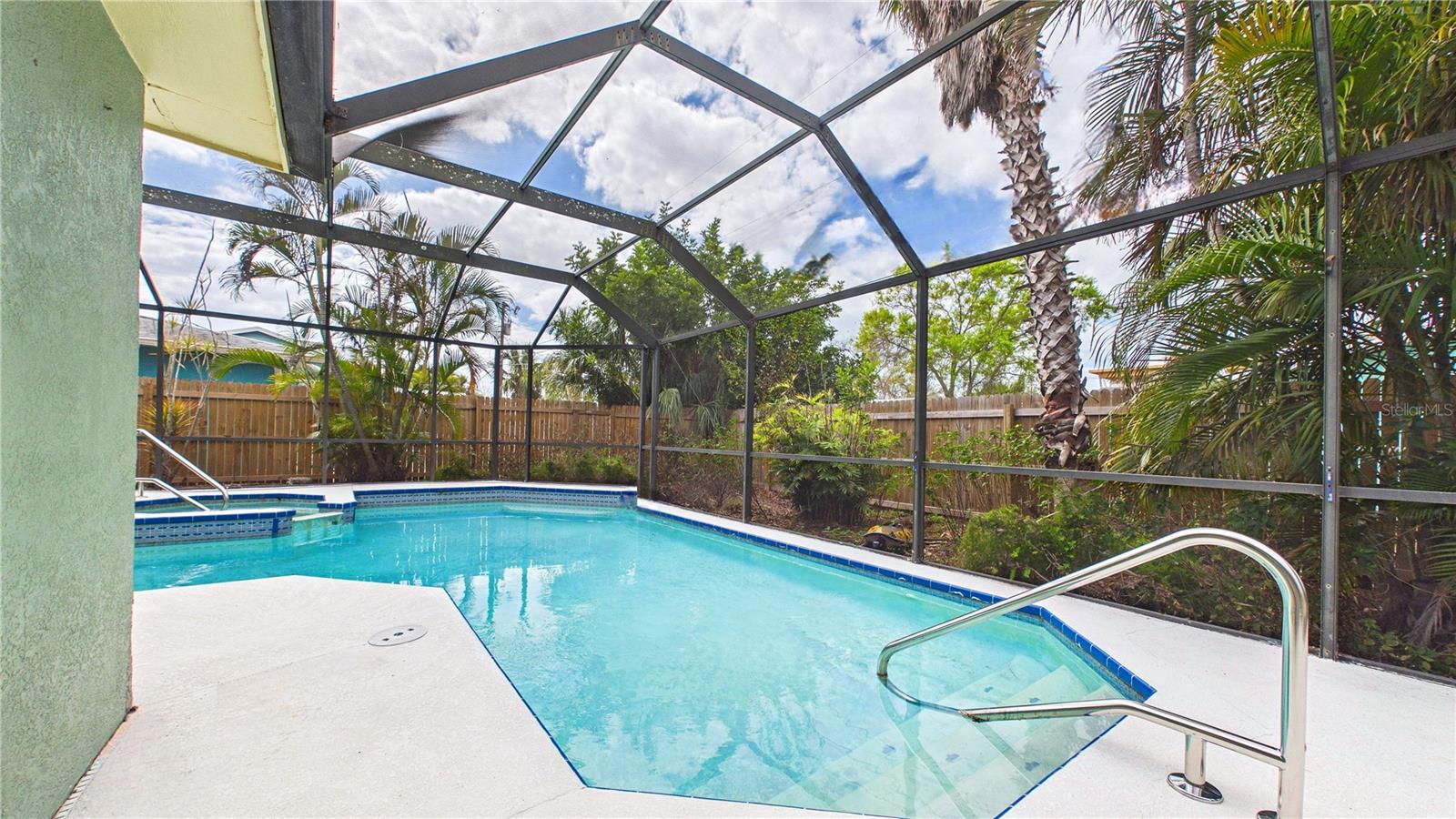 GULFPORT HARBOR 1ST ADD - Residential