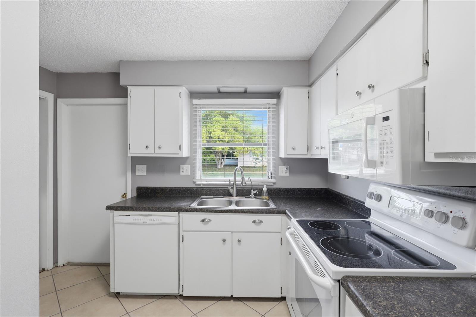 DELTONA LAKES UNIT 74 - Residential