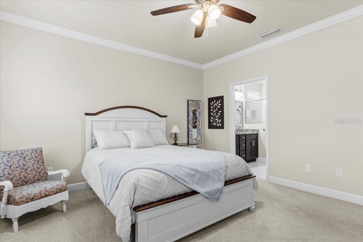 SOUTH POINTE PH 1 UNIT 5-B - Residential