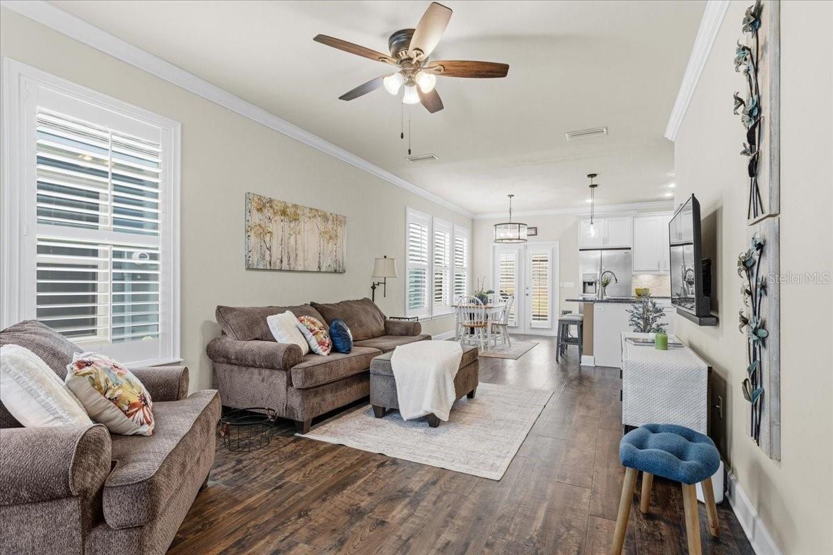 SOUTH POINTE PH 1 UNIT 5-B - Residential