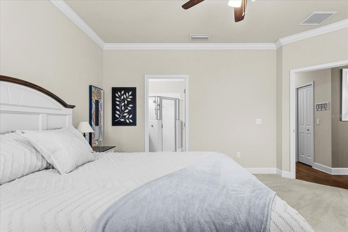 SOUTH POINTE PH 1 UNIT 5-B - Residential