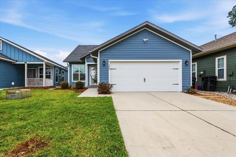 Photo of 1545 NW 120th Way, Gainesville, FL 32606 (MLS # GC539980)