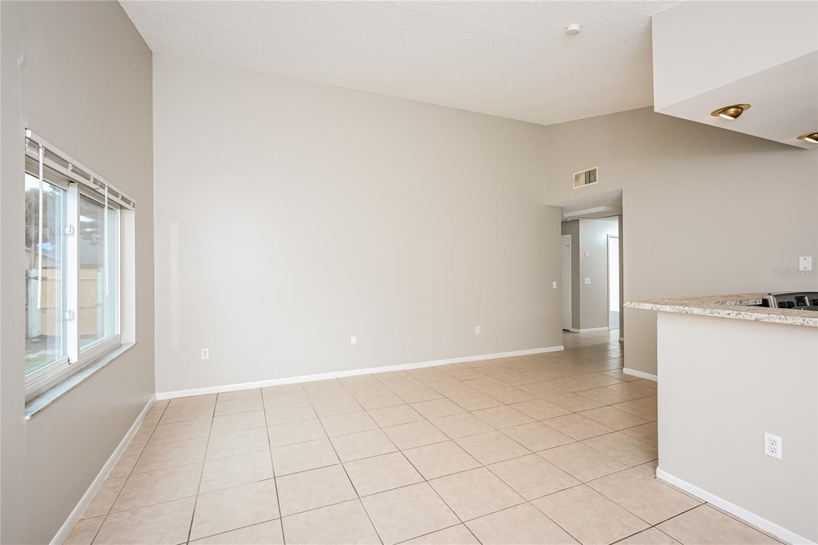 BEL AIRE HILLS UNIT 3 - Residential Lease