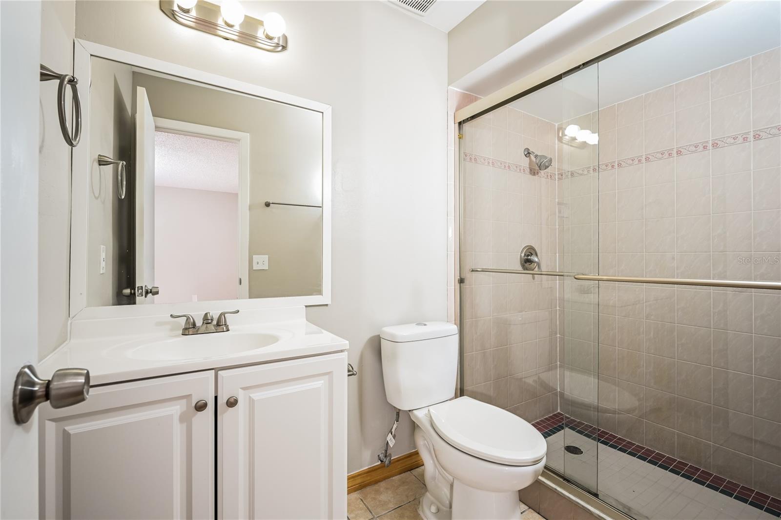 BEL AIRE HILLS UNIT 3 - Residential Lease