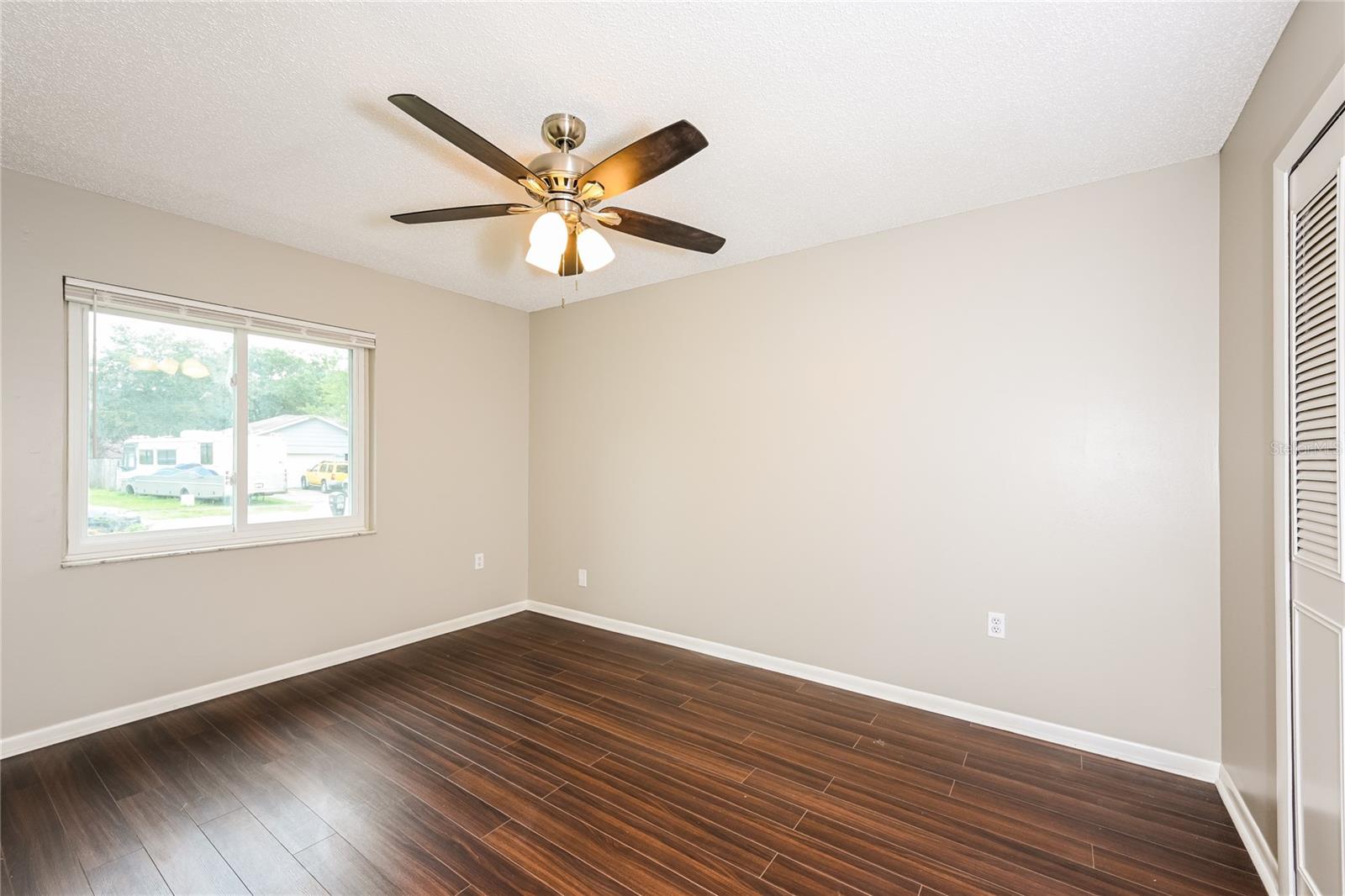 BEL AIRE HILLS UNIT 3 - Residential Lease